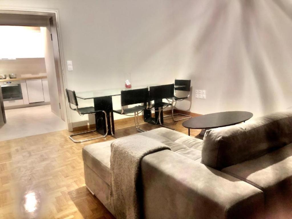 Economy Shared Apartment D In Central Atena Exterior foto